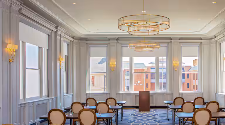 The Virginian Lynchburg, Curio Collection | Hilton
